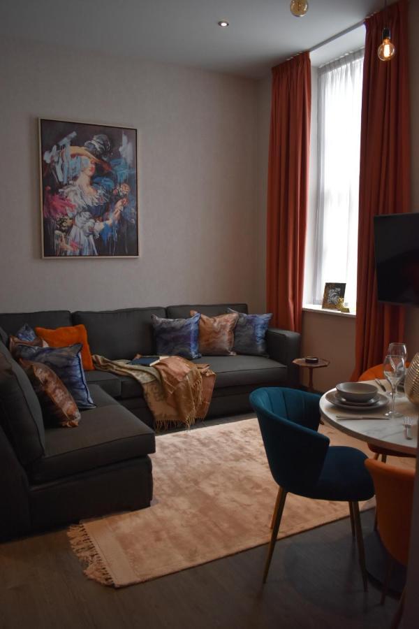 Mrs Blodget's Apartment *